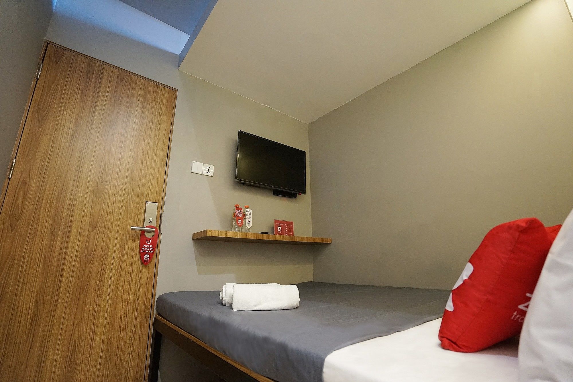 Zen Rooms Basic Kualanamu Medan Exteriér fotografie